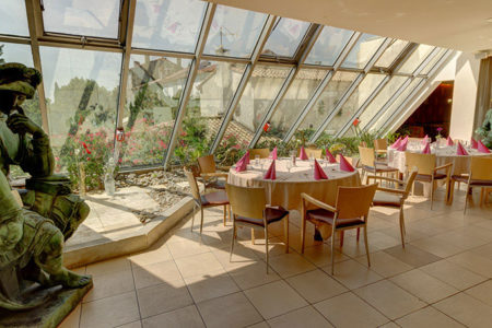 Restaurant & Bar at Hotel Atrium Arles